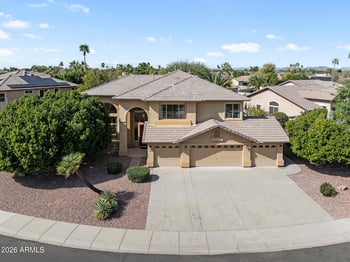6740 Angela Dr, Glendale, AZ 85308