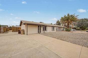 6740 Vogel Ave, Peoria, AZ 85345
