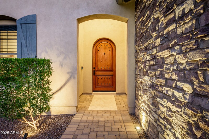 6743 Lucia Dr, Peoria, AZ 85383