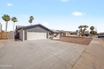 6743 Newberry Rd, Tempe, AZ 85283