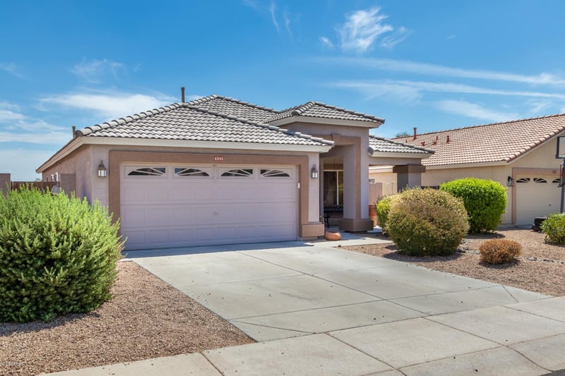 6743 W Buckskin Trl, Peoria, AZ 85383