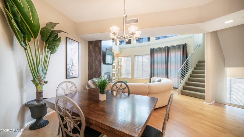 6745 93rd Ave #1110, Glendale, AZ 85305