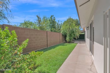 6745 N 12th Way, Phoenix, AZ 85014