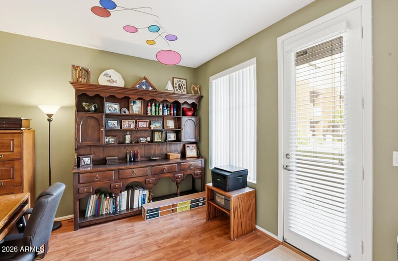 6745 N 93rd Ave #1124, Glendale, AZ 85305