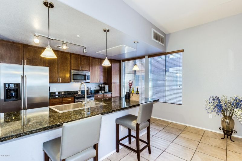 6745 N 93rd Ave #1141, Glendale, AZ 85305