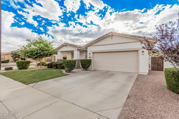 6746 Goldfinch Dr, Gilbert, AZ 85298