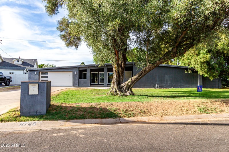 6746 Monterosa St, Scottsdale, AZ 85251