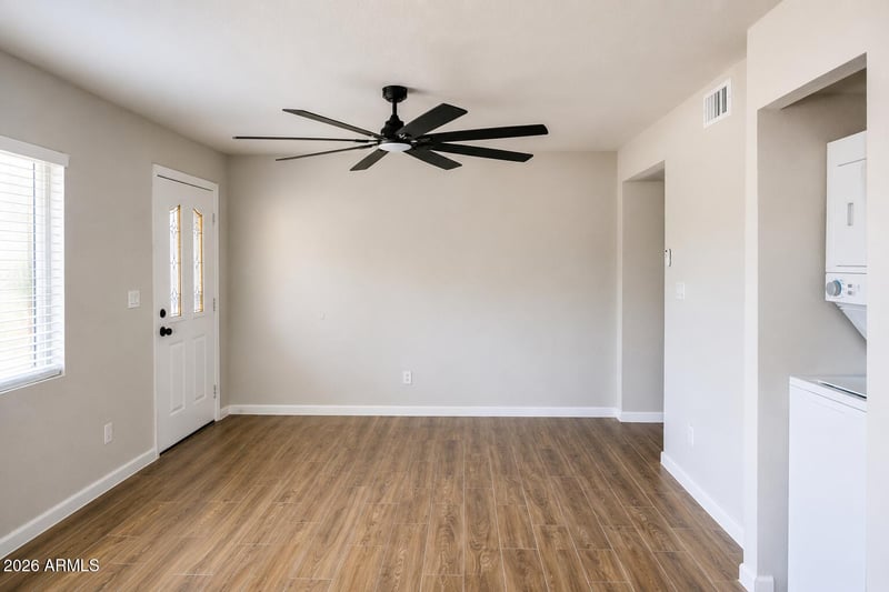6746 43rd Ave, Glendale, AZ 85301