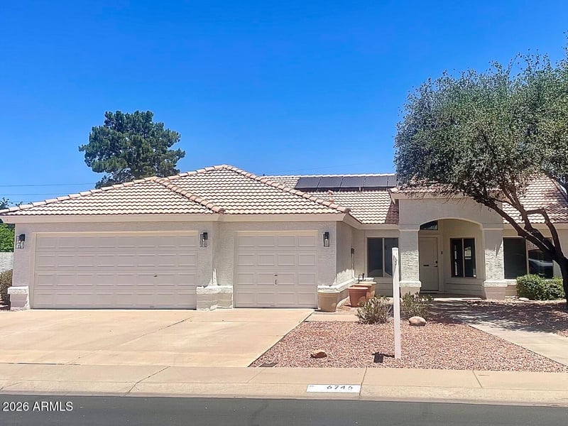 6746 W Columbine Dr, Peoria, AZ 85381