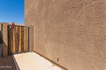 6746 Wethersfield Rd, Peoria, AZ 85381