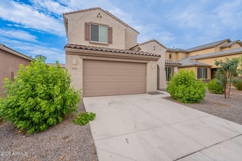 6746 Winston Dr, Laveen, AZ 85339