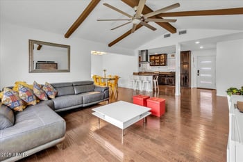 6747 12th St, Phoenix, AZ 85014