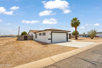 6747 E Albany St, Mesa, AZ 85205