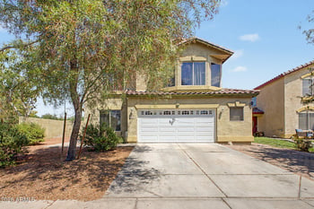 6747 N 75th Dr, Glendale, AZ 85303