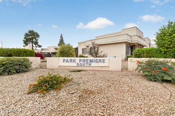 6747 Jentilly Ln, Tempe, AZ 85283
