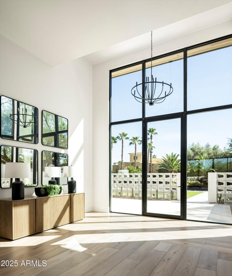 6748 Berneil Ln, Paradise Valley, AZ 85253