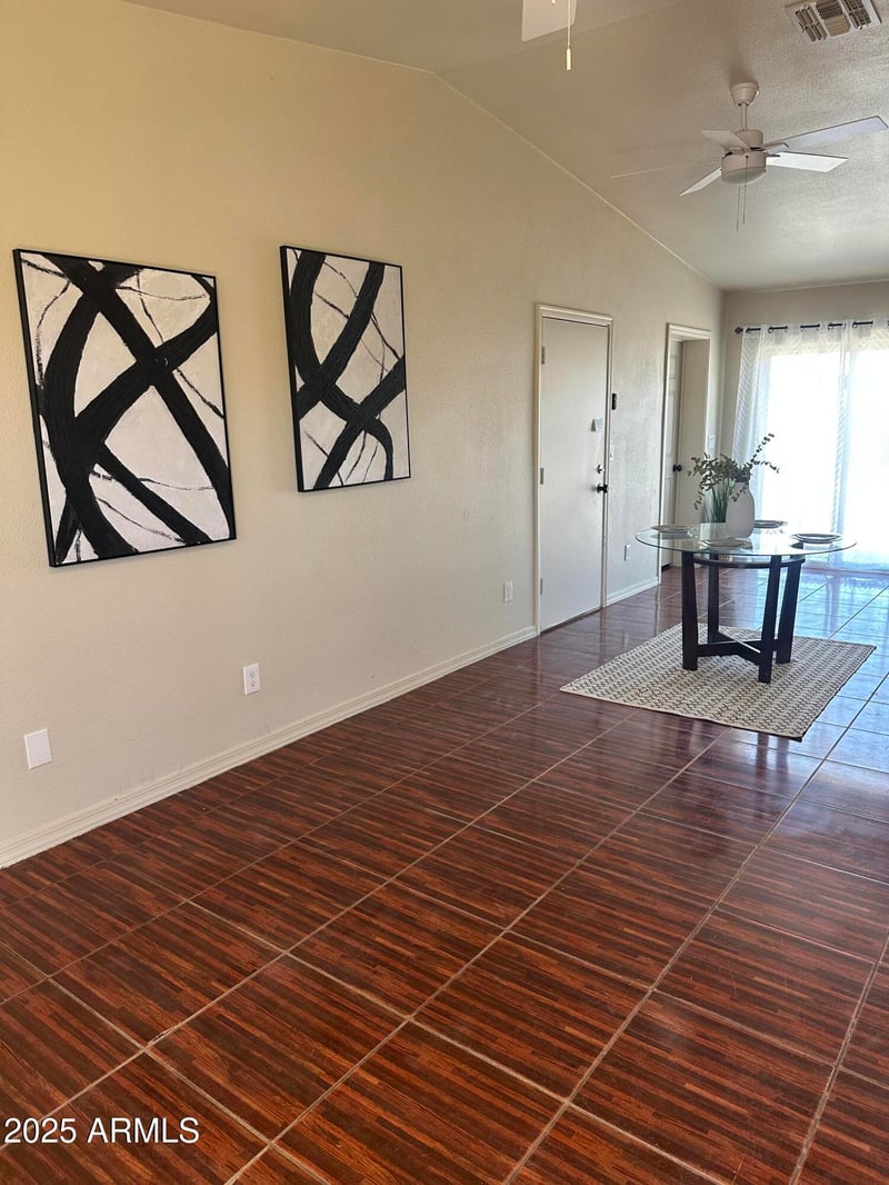 6748 Coolidge St, Phoenix, AZ 85033