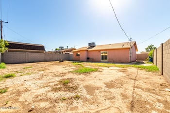 6748 Coolidge St, Phoenix, AZ 85033