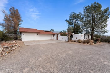 675 Horseshoe Trl, Wickenburg, AZ 85390