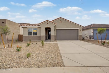 675 Riparian Dr, San Tan Valley, AZ 85140