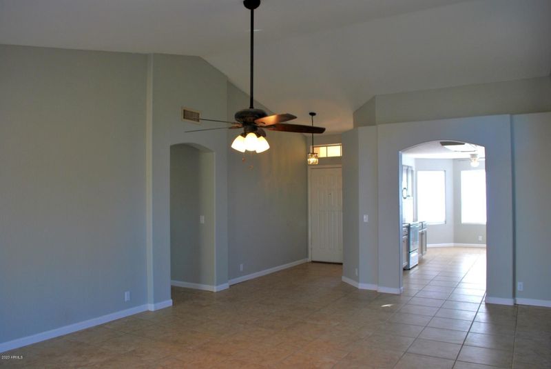6750 N 85th Dr, Glendale, AZ 85305