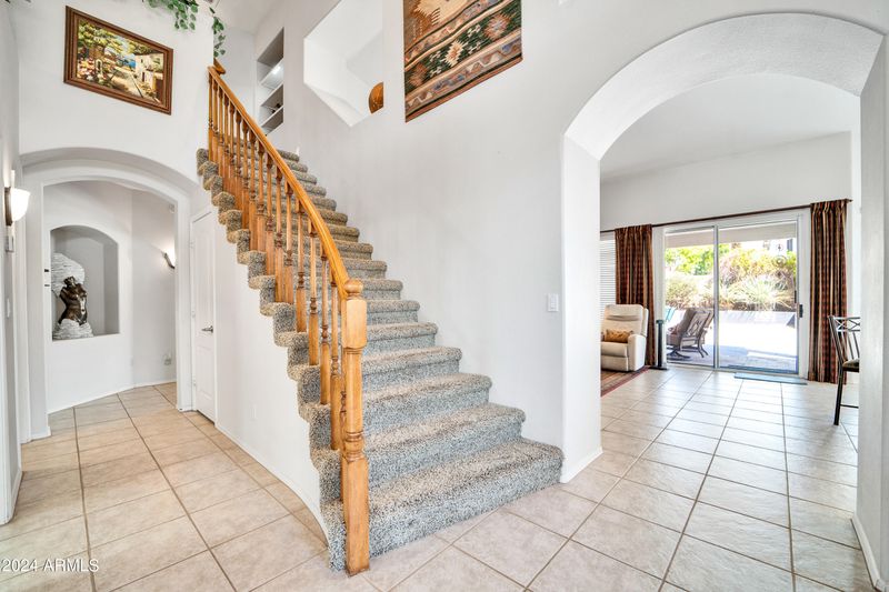 6750 W Via Montoya Dr, Glendale, AZ 85310