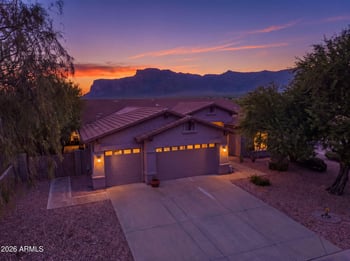 6752 E Barragan Dr, Gold Canyon, AZ 85118