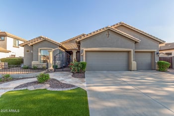 6757 Seneca Way, Gilbert, AZ 85298