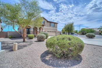 6757 S Tucana Ln, Gilbert, AZ 85298