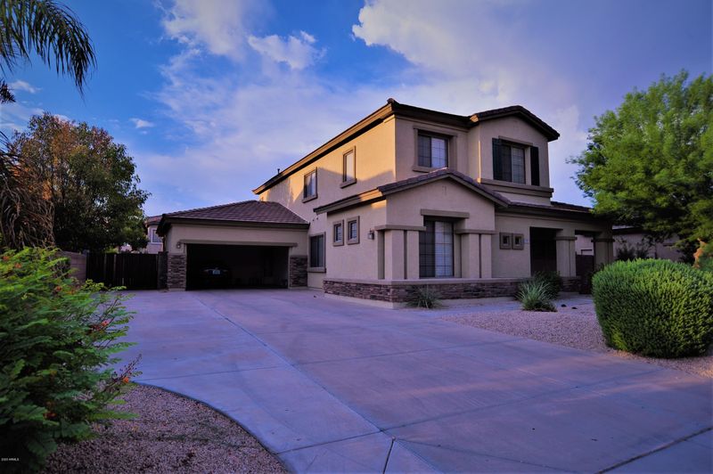 676 E Julian Dr, Gilbert, AZ 85295