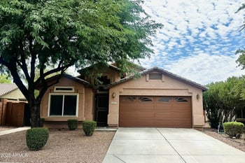 6761 Del Mar Ln, Peoria, AZ 85381