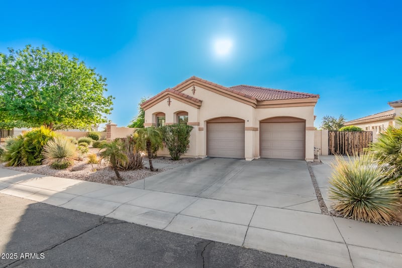 6762 St Andrews Way, Gilbert, AZ 85298