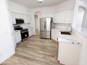6764 Tether Trl, Peoria, AZ 85383