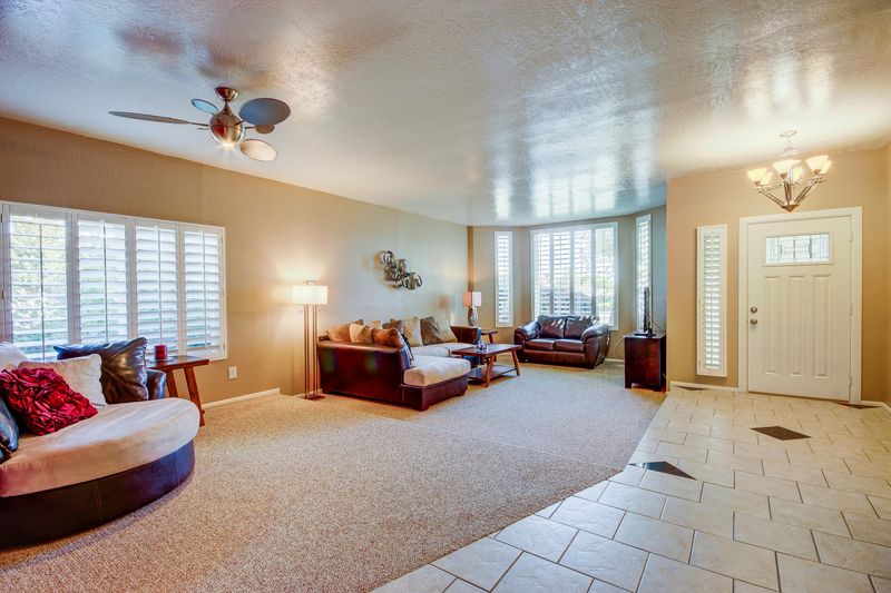 6766 E Kelton Ln, Scottsdale, AZ 85254