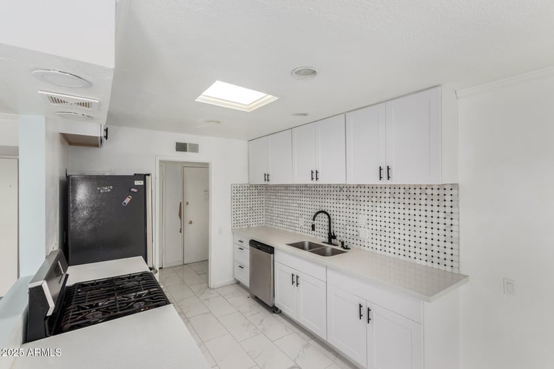6767 7th St #212, Phoenix, AZ 85014