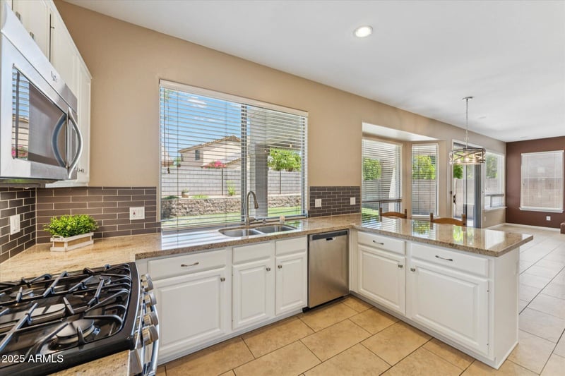 6768 Gelding Dr, Scottsdale, AZ 85254