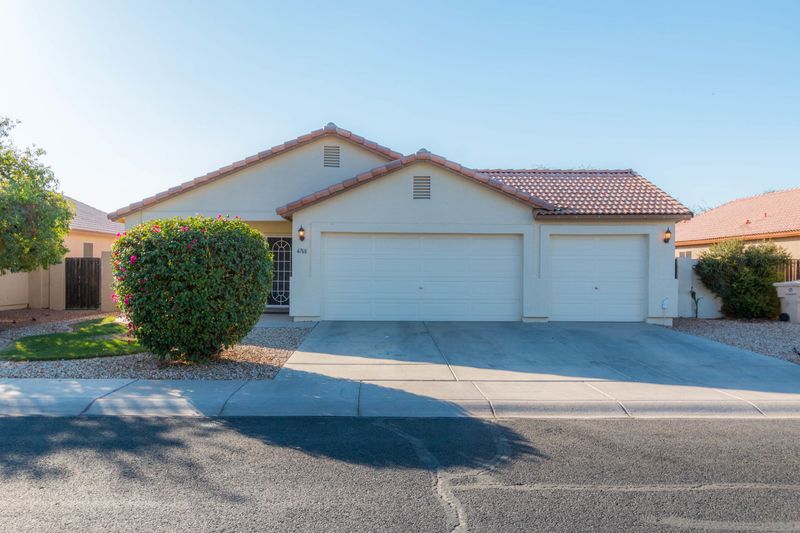 6768 N 74th Dr, Glendale, AZ 85303