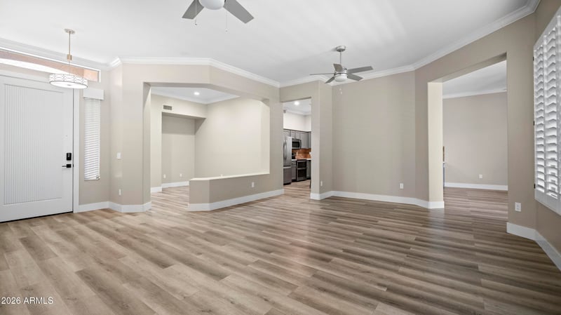 6768 W Lone Cactus Dr, Glendale, AZ 85308