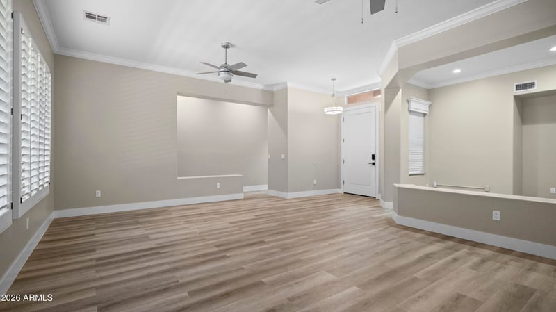 6768 W Lone Cactus Dr, Glendale, AZ 85308