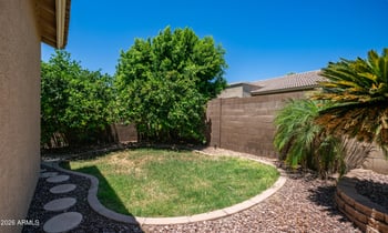 6768 Lone Cactus Dr, Glendale, AZ 85308