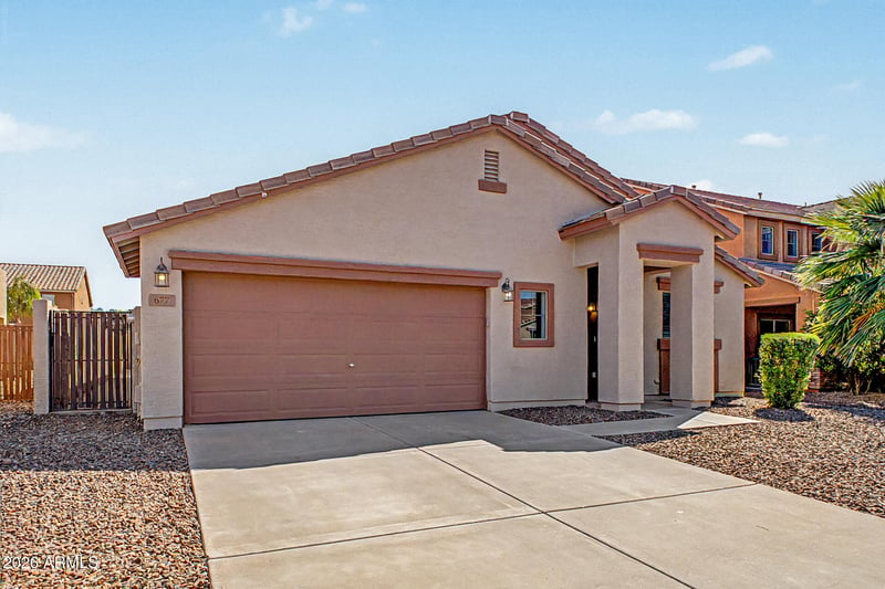 677 E Press Rd, San Tan Valley, AZ 85140