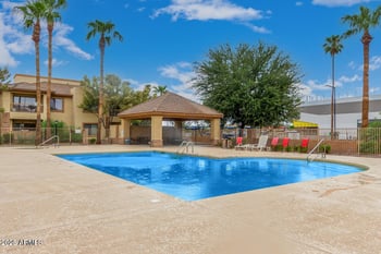 6770 47th Ave #2002, Glendale, AZ 85301