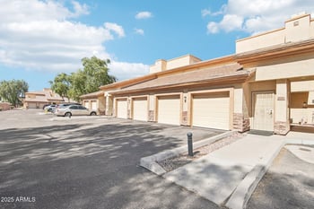 6770 47th Ave #2011, Glendale, AZ 85301