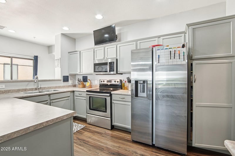 6770 47th Ave #2011, Glendale, AZ 85301