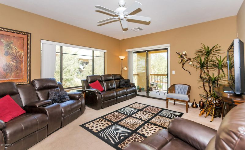 6770 N 47th Ave #2009, Glendale, AZ 85301