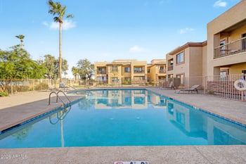 6770 47th Ave #2023, Glendale, AZ 85301