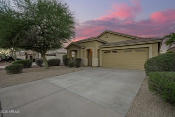 6772 Buckskin Trl, Peoria, AZ 85383