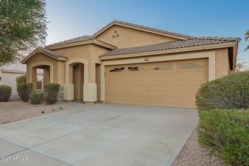 6772 Buckskin Trl, Peoria, AZ 85383