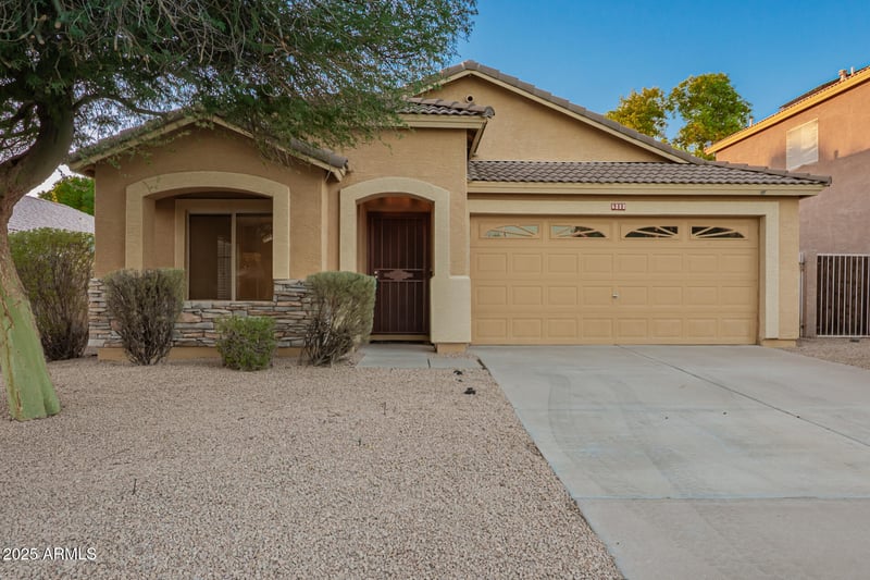 6772 Buckskin Trl, Peoria, AZ 85383