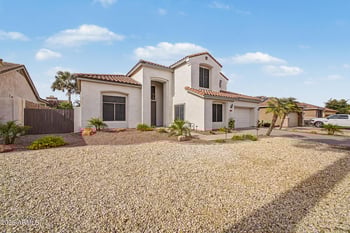 6772 Sonnet Dr, Glendale, AZ 85308